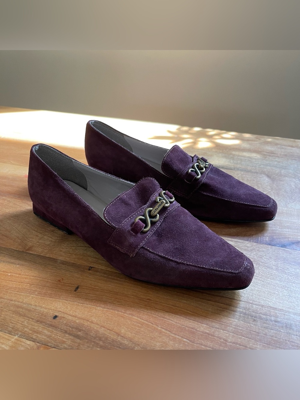 Vintage Laura Ashley Plum Suede Loafers Bronze Preppy Purple Flats Italy 39 8.5